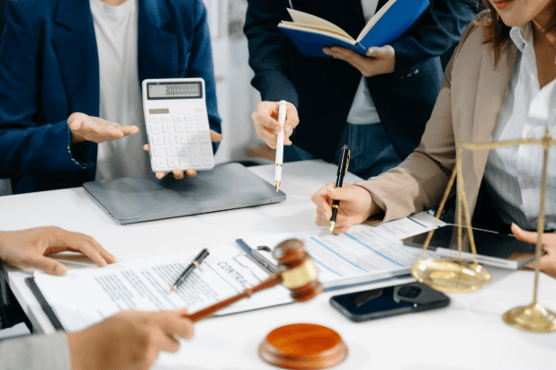 How Law Firm Bookkeeping Impacts Profitability and Growth